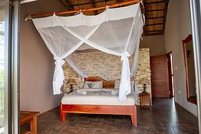 Nsofu Safari Lodge