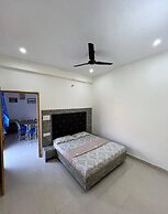 Hotel Maitri