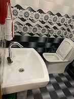 Hotel Maitri