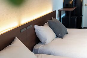 Urban Stay LC12 Bankan
