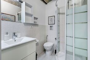 Charming Apt with Garden and Park