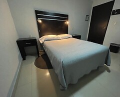 Camino de la Plata Hotel