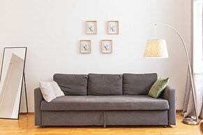 Modern 2BR Long Stay Near Rennweg