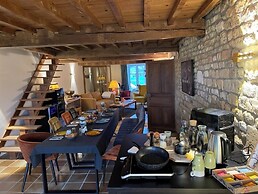 Maison Longue