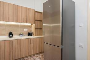 Crescendo City House