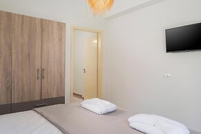 Crescendo City House