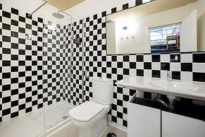 Fine Arts ATELIERS by Olala Homes