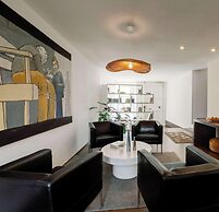Fine Arts ATELIERS by Olala Homes