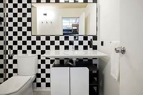 Fine Arts ATELIERS by Olala Homes
