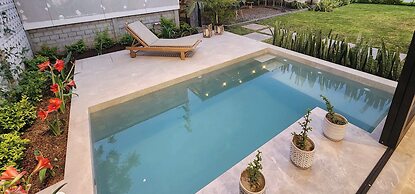 w Quiet 4BR Villa With Pool Terrace