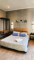 w Private 4BR Getaway With Pool Cinema