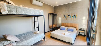 w Private 4BR Getaway With Pool Cinema