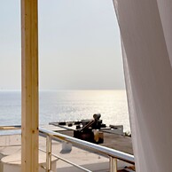 Ares Summer Apartments