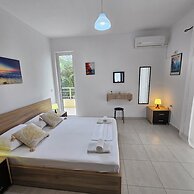 Ares Summer Apartments