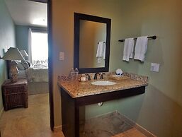 The Cerritos Beach Inn