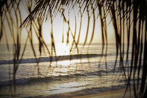 The Cerritos Beach Inn
