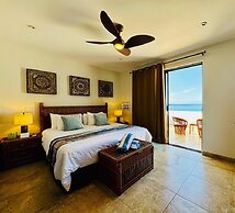The Cerritos Beach Inn