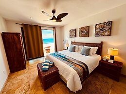 The Cerritos Beach Inn