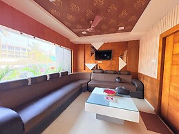 Hotel D K Puri New Marine Drive Rd