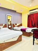 Hotel D K Puri New Marine Drive Rd