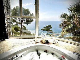 Azure Palm Resort