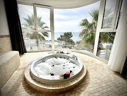 Azure Palm Resort