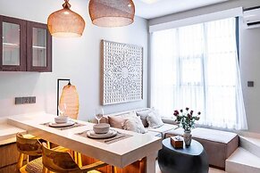 Baliris Home Boutique
