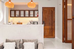 Baliris Home Boutique
