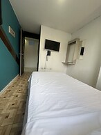 Hotel California Blue