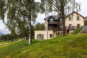 Schiehallion House