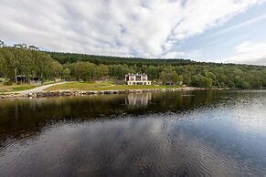 Schiehallion House
