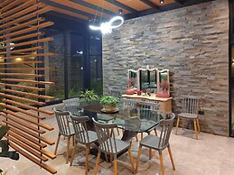 Casa El Mango by Wynwood House