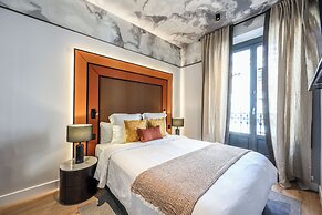 Amazinn Madrid Plaza Mayor Collection