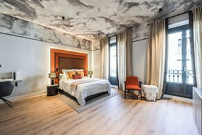 Amazinn Madrid Plaza Mayor Collection