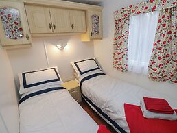 Rose Villa Caravan