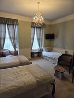 Langport Arms Hotel
