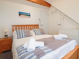Fistral Palms 2