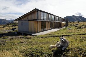 PUNANTI REFUGIO DE MONATAÑA