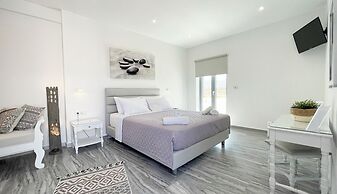 DL Santorini
