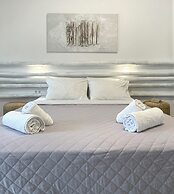 DL Santorini