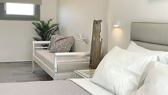 DL Santorini