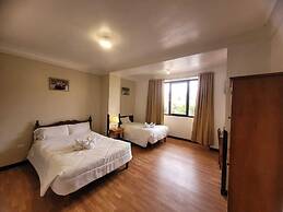 HOTEL HUAYNAPATA PARDO