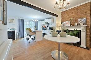 Flint Cottage