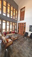 Lahari by Hireavilla - Chic 4BR Beachfront Villa