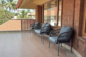 Lahari by Hireavilla - Chic 4BR Beachfront Villa