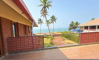 Lahari by Hireavilla - Chic 4BR Beachfront Villa