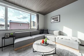 HILLS NISEKO E