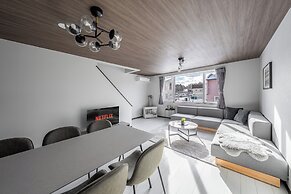 HILLS NISEKO E