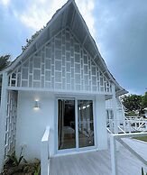 Riomana Villas Resort and Cafe