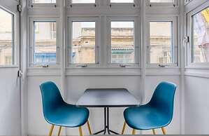 Designer Apartment Near Seafront Balcony Patio